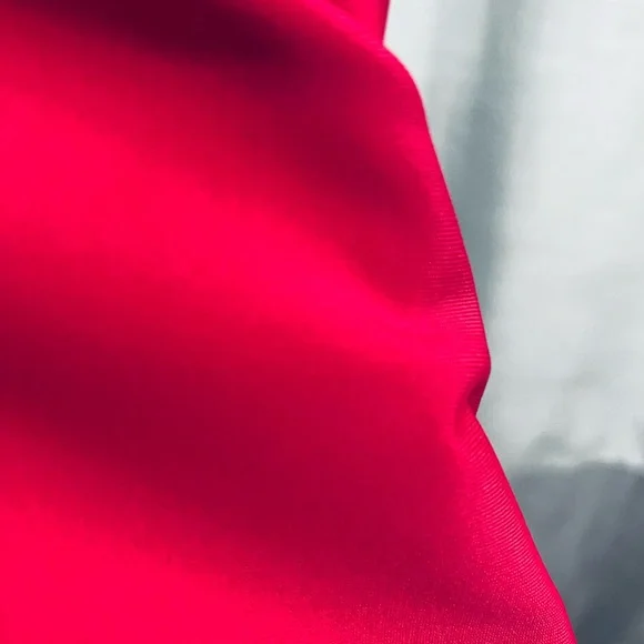 Fuchsia pink one piece  bathing suit, size M - Picture 5 of 5